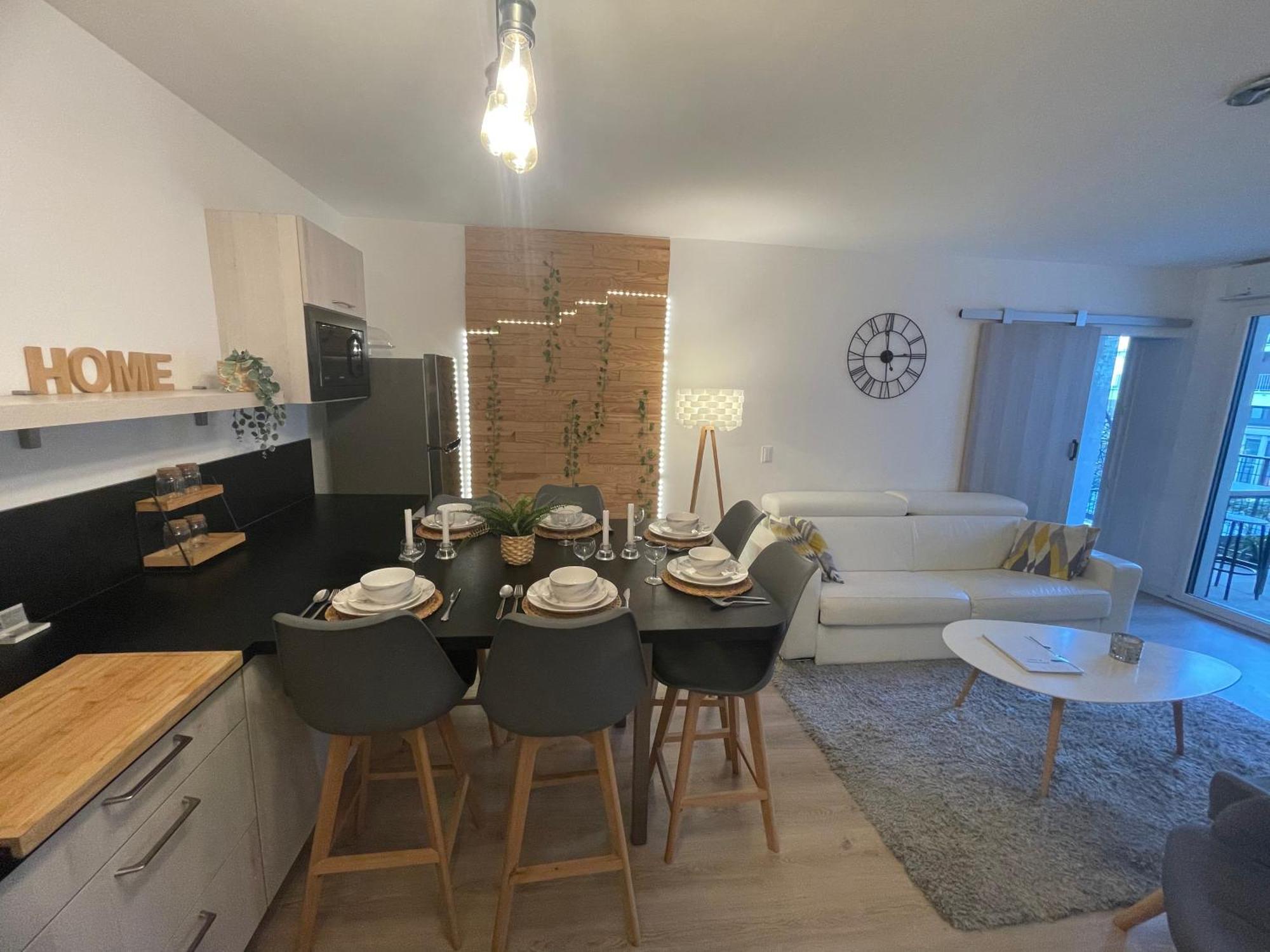 Apartment Myhomezen Disneyland Val D'europe - 3d Playstation 4 Montevrain